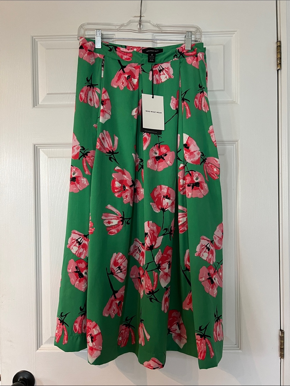 Who What Wear Green Maxi Skirt with Pink Floral Motif